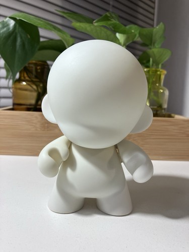 Kidrobot munnyworld munny - munnyworld,